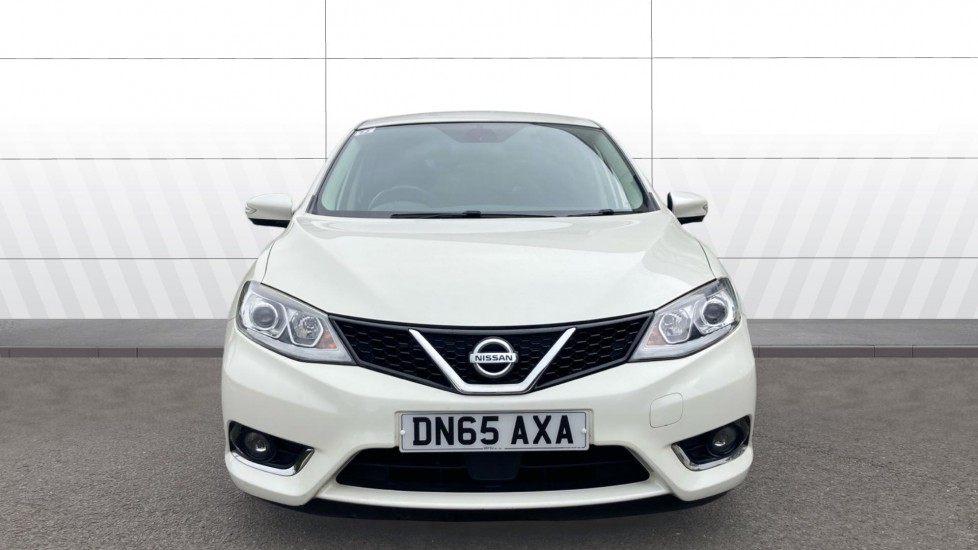 Nissan Pulsar 1.5 dCi Tekna 5dr Diesel Hatchback - Image 3