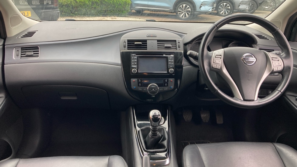 Nissan Pulsar 1.5 dCi Tekna 5dr Diesel Hatchback - Image 10