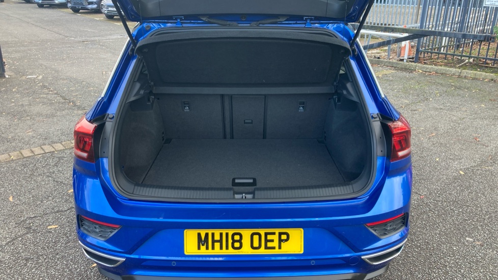 Volkswagen T-Roc 1.5 TSI EVO R-Line 5dr Petrol Hatchback - Image 4