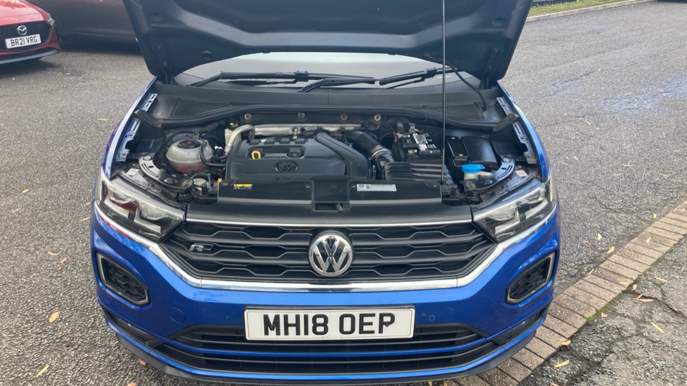 Volkswagen T-Roc 1.5 TSI EVO R-Line 5dr Petrol Hatchback - Image 8