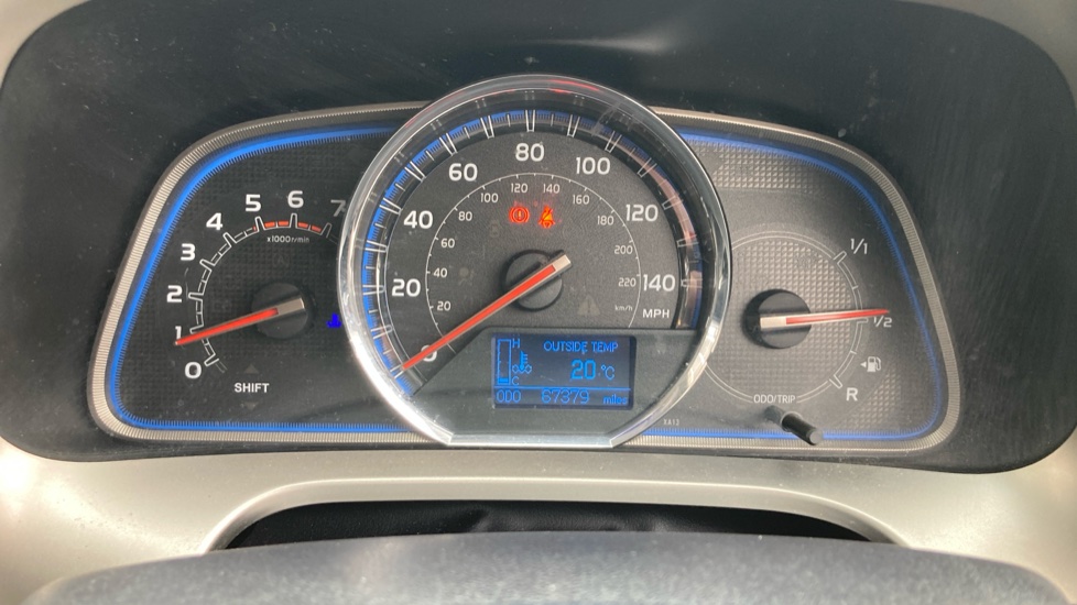 Toyota Rav 4 2.2 D-4D Icon 5dr Diesel Estate - Image 18