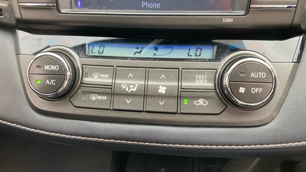 Toyota Rav 4 2.2 D-4D Icon 5dr Diesel Estate - Image 34