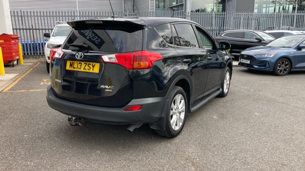Toyota Rav 4 2.2 D-4D Icon 5dr Diesel Estate - Image 39