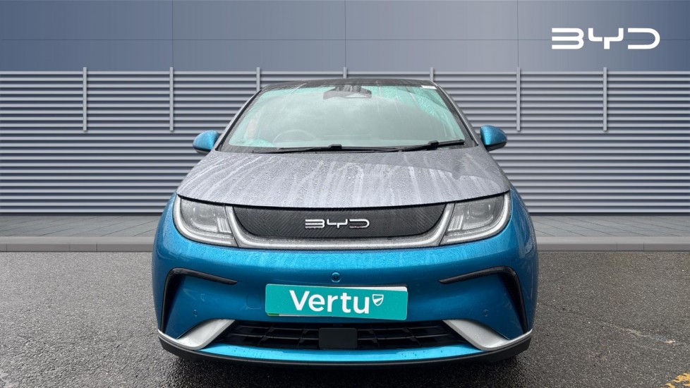 BYD Dolphin 150kW Design 60.4kWh 5dr Auto Electric Hatchback - Image 3