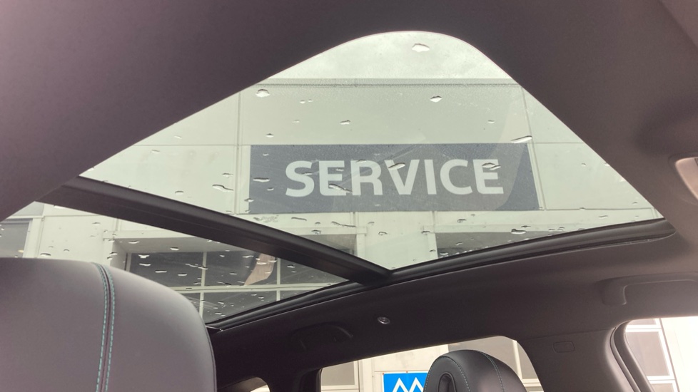 BYD Seal U 1.5 DM-i Comfort 5dr Auto Estate - Image 38