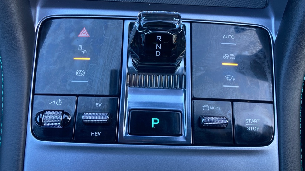 BYD Seal U 1.5 DM-i Boost 5dr Auto Estate - Image 37