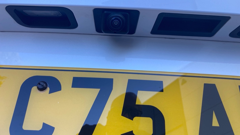 BYD Seal U 1.5 DM-i Boost 5dr Auto Estate - Image 47