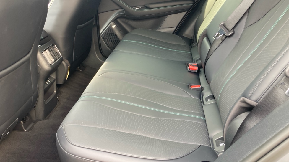BYD Seal U 1.5 DM-i Comfort 5dr Auto Estate - Image 16