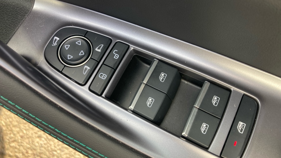 BYD Seal U 1.5 DM-i Comfort 5dr Auto Estate - Image 21