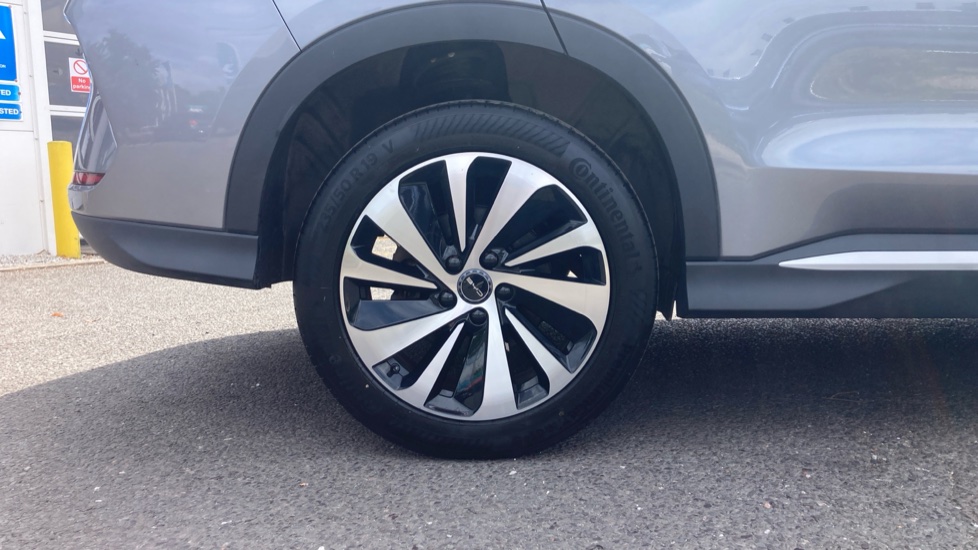 BYD Seal U 1.5 DM-i Comfort 5dr Auto Estate - Image 7
