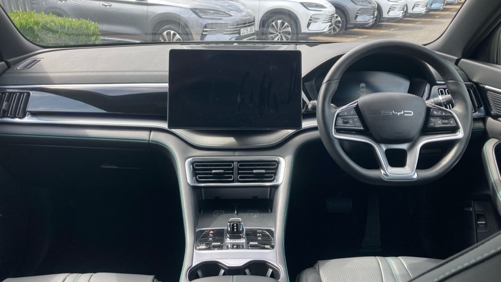 BYD Seal U 1.5 DM-i Comfort 5dr Auto Estate - Image 10