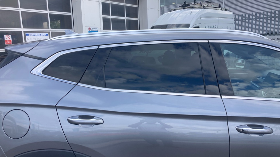 BYD Seal U 1.5 DM-i Comfort 5dr Auto Estate - Image 37