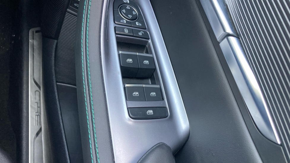 BYD Seal U 1.5 DM-i Comfort 5dr Auto Estate - Image 46