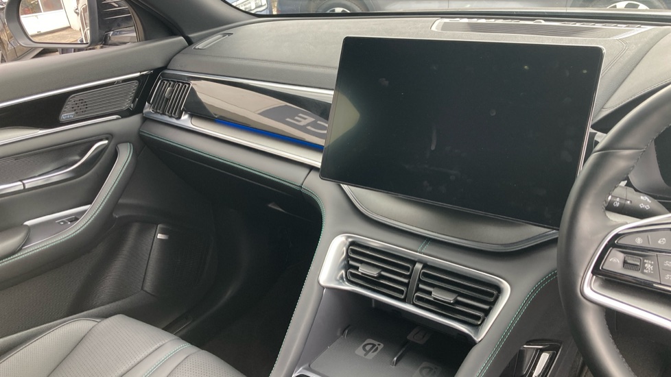 BYD Seal U 1.5 DM-i Comfort 5dr Auto Estate - Image 14