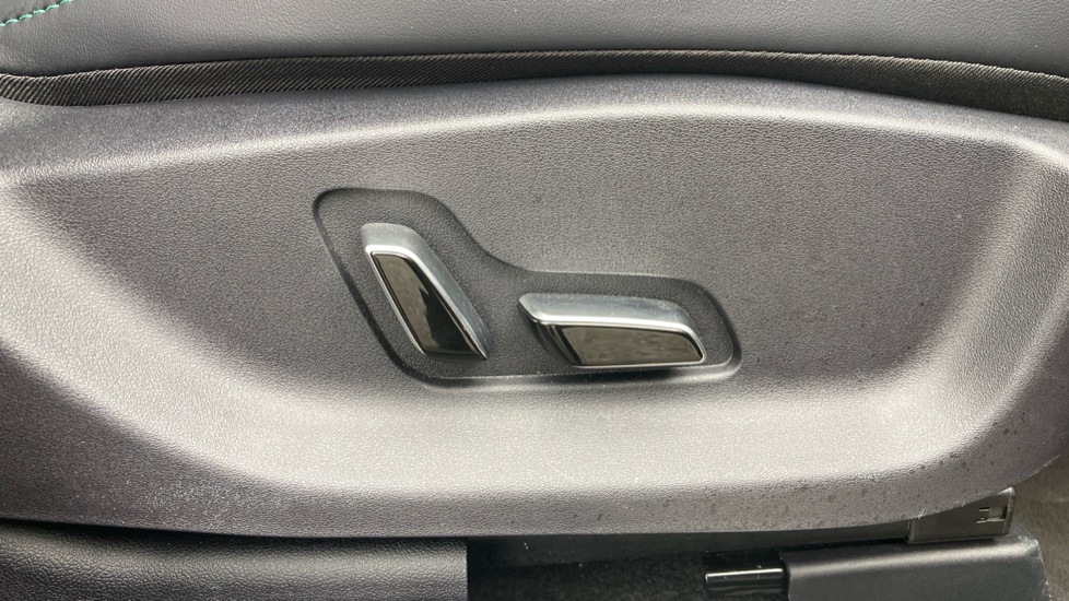 BYD Seal U 1.5 DM-i Comfort 5dr Auto Estate - Image 37