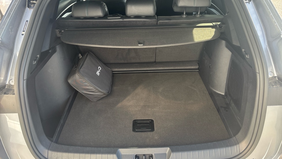 BYD Seal U 1.5 DM-i Comfort 5dr Auto Estate - Image 4