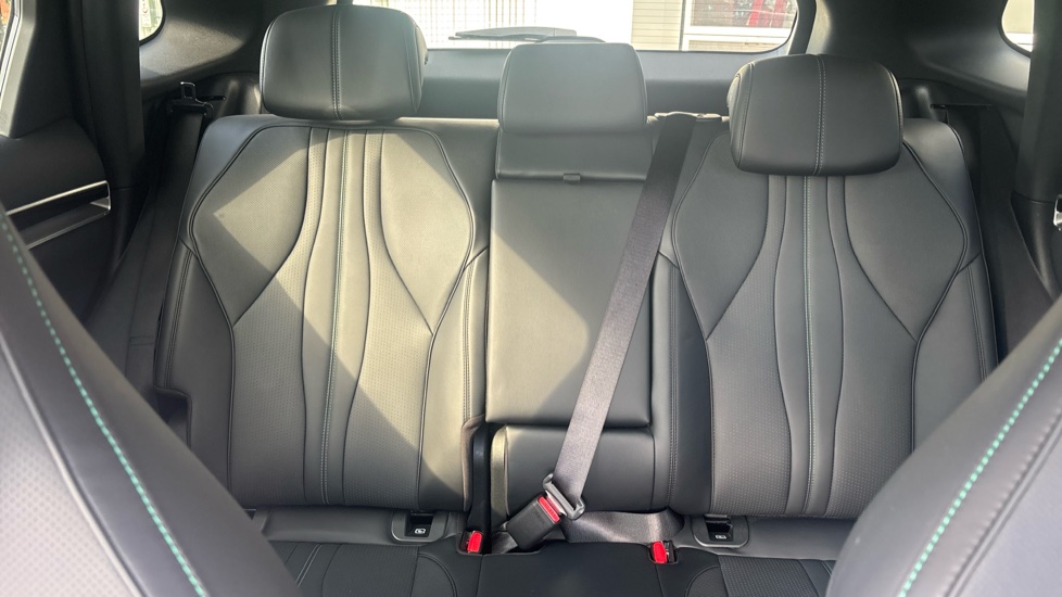 BYD Seal U 1.5 DM-i Comfort 5dr Auto Estate - Image 15