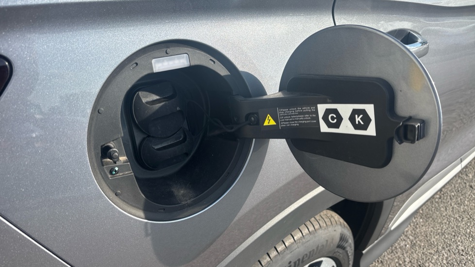 BYD Seal U 1.5 DM-i Comfort 5dr Auto Estate - Image 23
