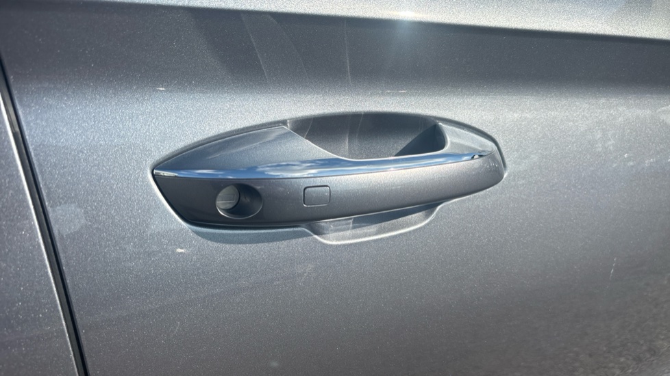 BYD Seal U 1.5 DM-i Comfort 5dr Auto Estate - Image 24