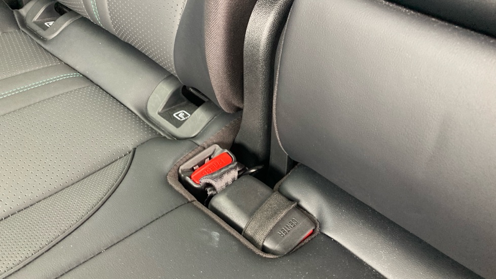 BYD Seal U 1.5 DM-i Comfort 5dr Auto Estate - Image 17