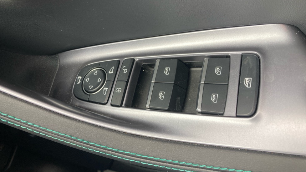 BYD Seal U 1.5 DM-i Comfort 5dr Auto Estate - Image 21