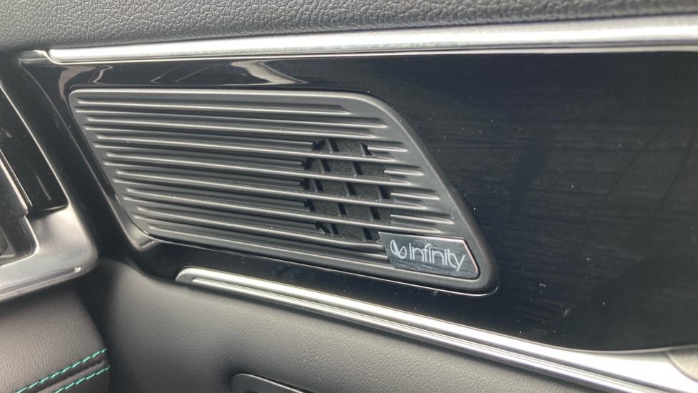 BYD Seal U 1.5 DM-i Comfort 5dr Auto Estate - Image 22