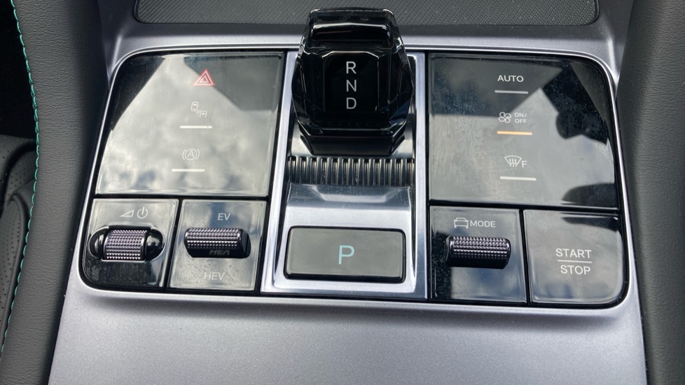 BYD Seal U 1.5 DM-i Comfort 5dr Auto Estate - Image 35