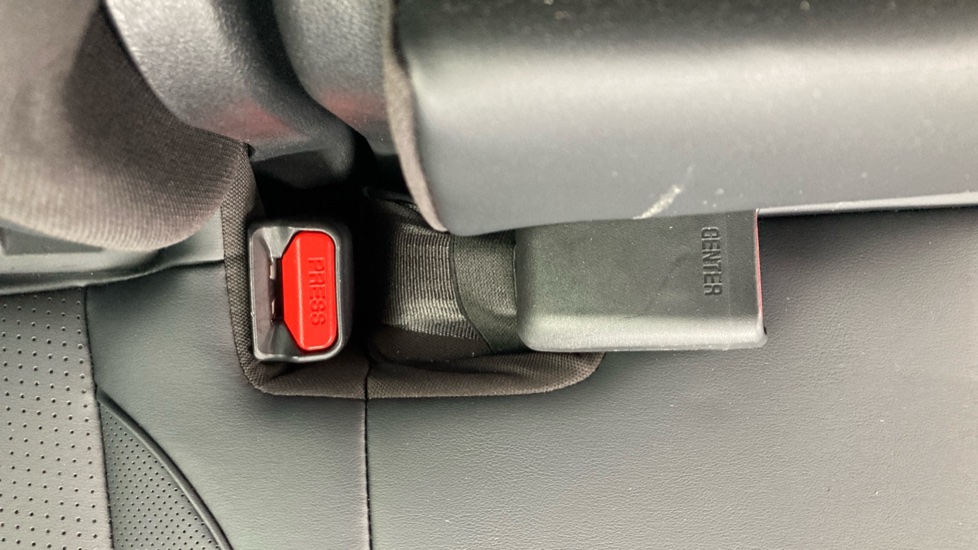 BYD Seal U 1.5 DM-i Comfort 5dr Auto Estate - Image 17