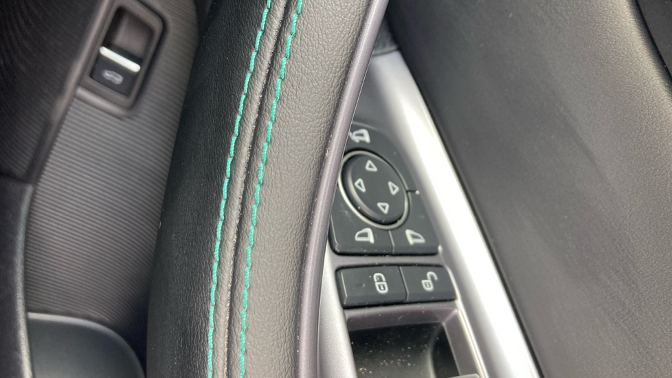 BYD Seal U 1.5 DM-i Comfort 5dr Auto Estate - Image 37