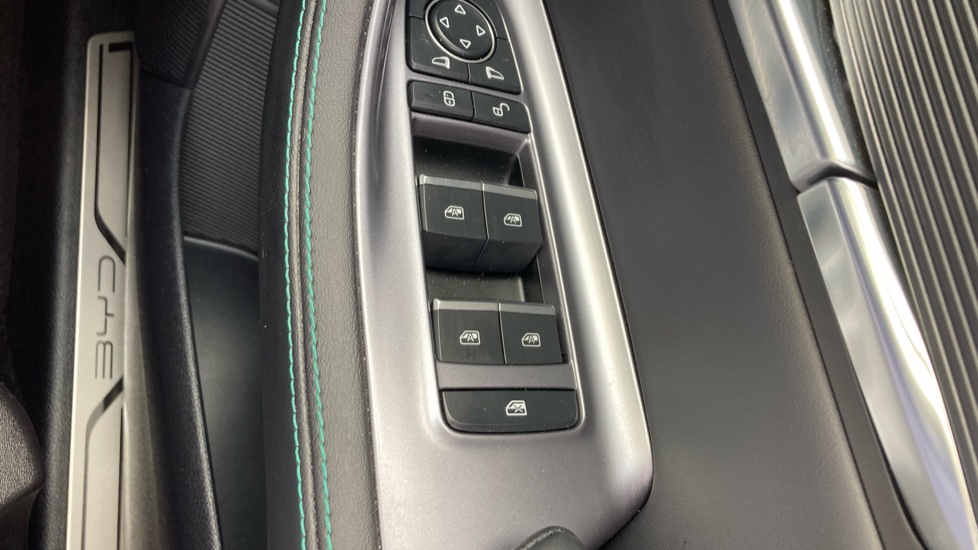 BYD Seal U 1.5 DM-i Comfort 5dr Auto Estate - Image 38