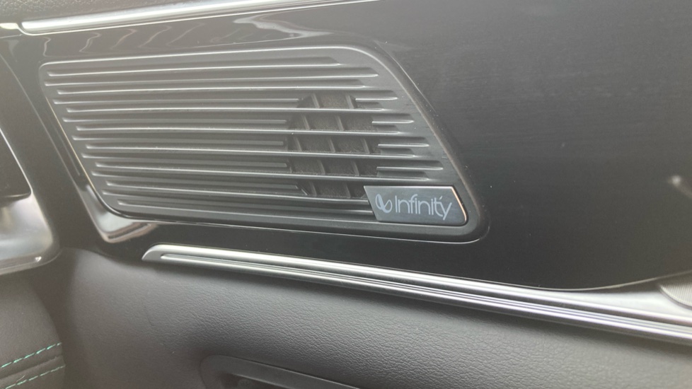 BYD Seal U 1.5 DM-i Boost 5dr Auto Estate - Image 22