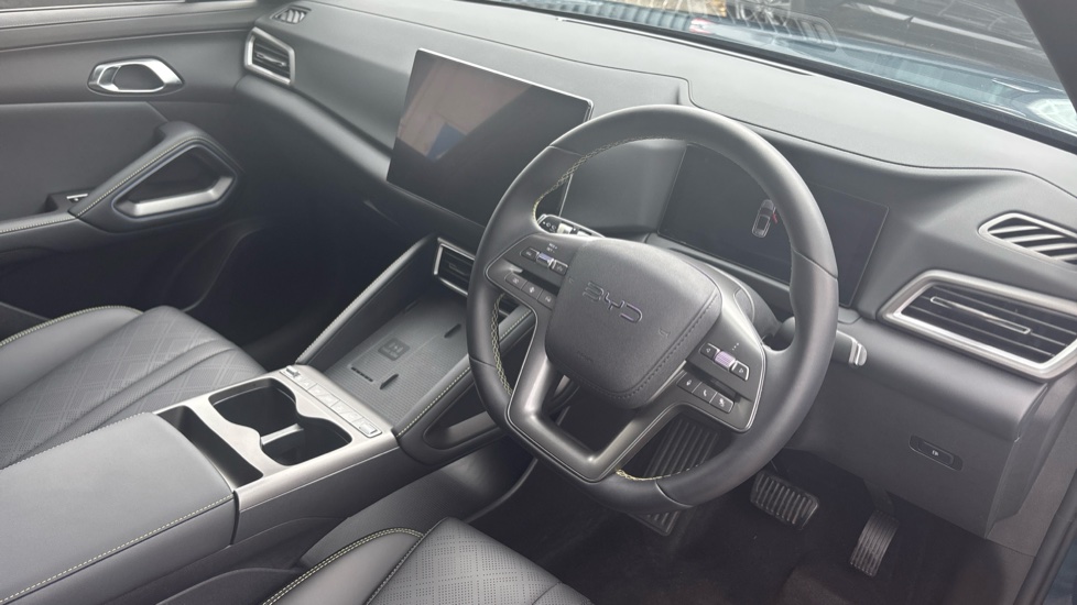 BYD Atto 2 1.5 DM-i 212 Boost 5dr Auto Hatchback - Image 11