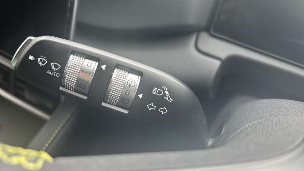 BYD Atto 2 1.5 DM-i 212 Boost 5dr Auto Hatchback - Image 31
