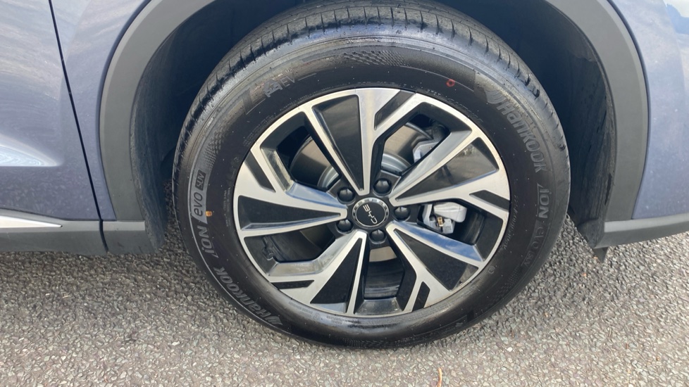 BYD Sealion 5 1.5 DM-i Comfort 5dr Auto Estate - Image 23