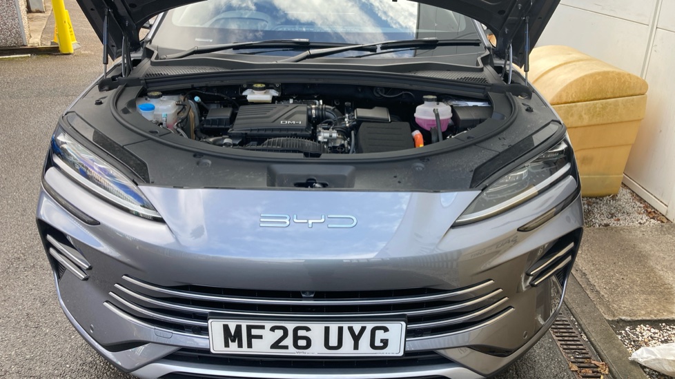 BYD Seal U 1.5 DM-i Boost 5dr Auto Estate - Image 8