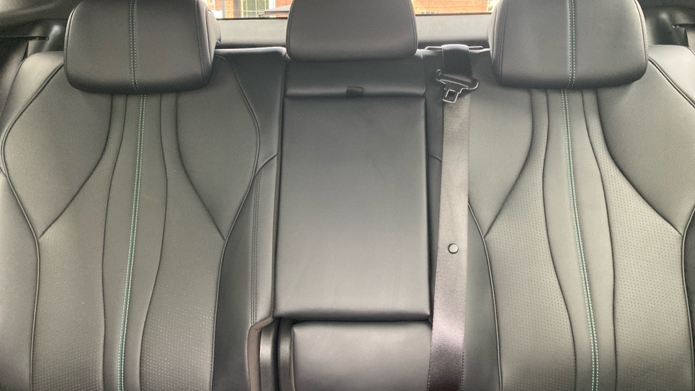 BYD Seal U 1.5 DM-i Boost 5dr Auto Estate - Image 15