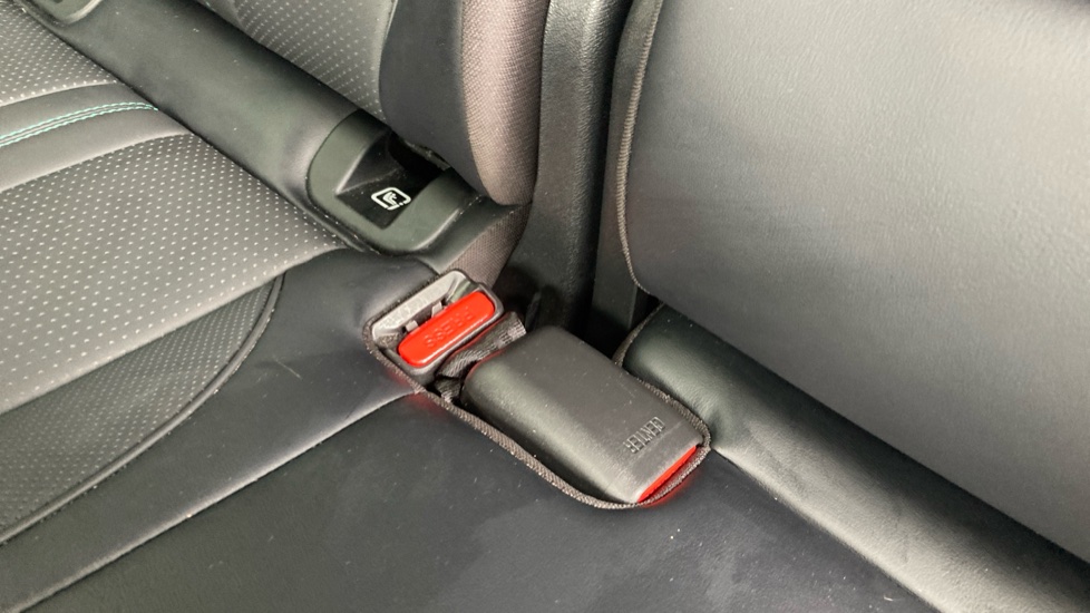 BYD Seal U 1.5 DM-i Boost 5dr Auto Estate - Image 17