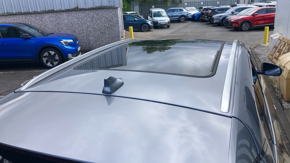 BYD Seal U 1.5 DM-i Boost 5dr Auto Estate - Image 45