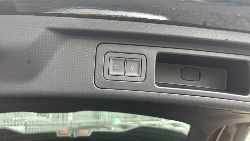 BYD Atto 3 Evo 230kW Design 75kWh 5dr Auto Electric Hatchback - Image 42