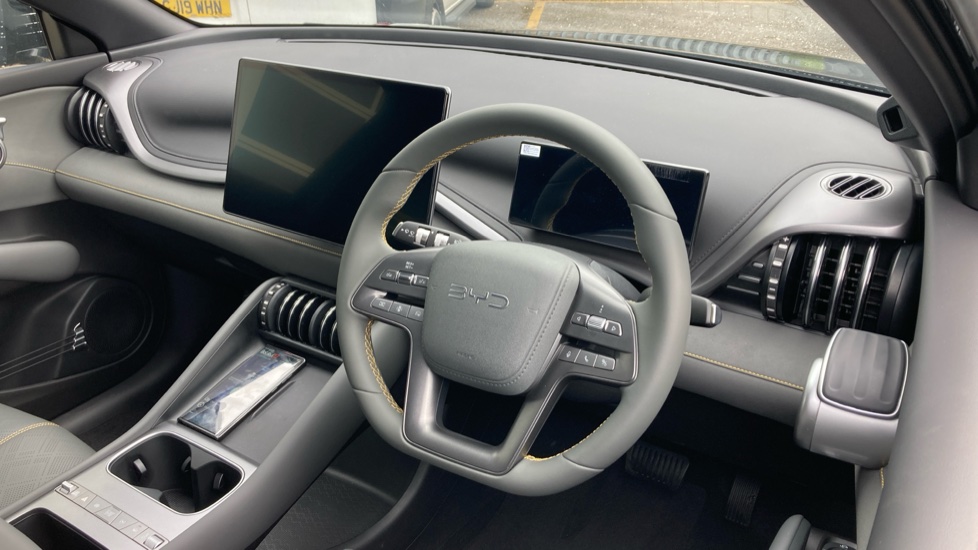 BYD Atto 3 Evo 230kW Design 75kWh 5dr Auto Electric Hatchback - Image 11