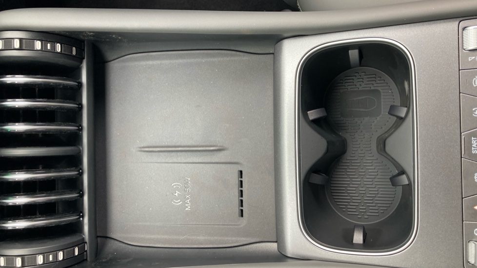 BYD Atto 3 Evo 230kW Design 75kWh 5dr Auto Electric Hatchback - Image 13