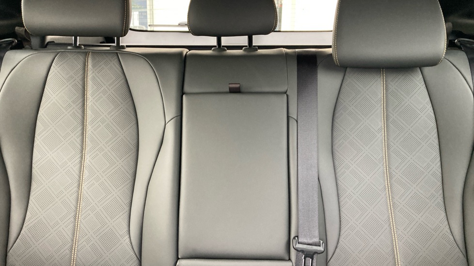 BYD Atto 3 Evo 230kW Design 75kWh 5dr Auto Electric Hatchback - Image 15
