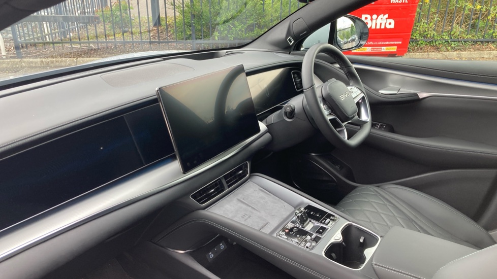 BYD Sealion 7 390kW Excellence AWD 91kWh 5dr Auto Electric Estate - Image 9