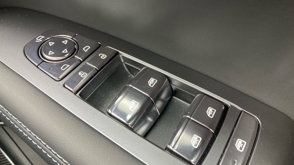 BYD Sealion 7 390kW Excellence AWD 91kWh 5dr Auto Electric Estate - Image 21