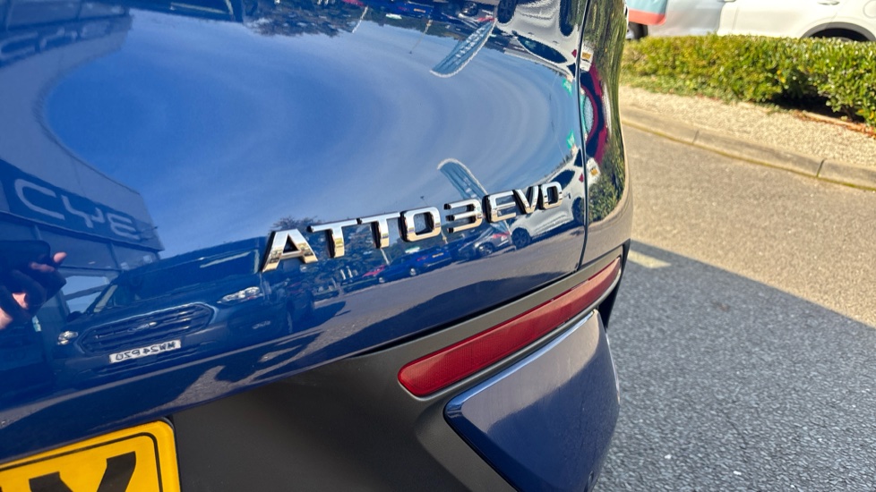 BYD Atto 3 Evo 230kW Design 75kWh 5dr Auto Electric Hatchback - Image 42