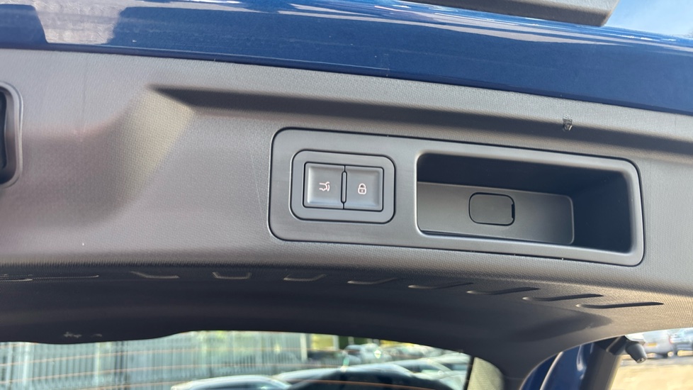 BYD Atto 3 Evo 230kW Design 75kWh 5dr Auto Electric Hatchback - Image 43