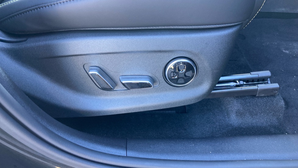 BYD Atto 2 150kW Comfort 65kWh 5dr Auto Electric Hatchback - Image 35