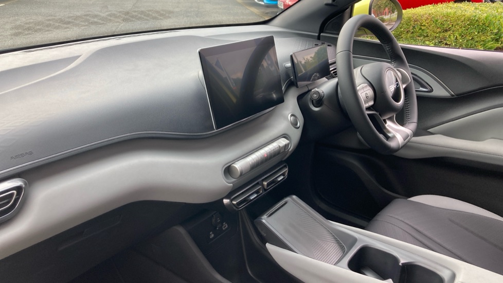 BYD Dolphin Surf 65kW Boost 43kWh 5dr Auto Electric Hatchback - Image 9