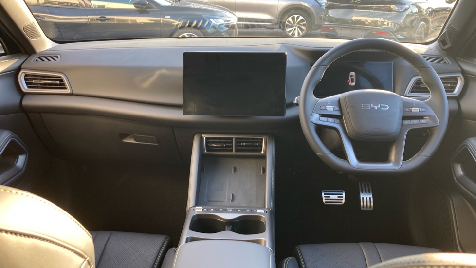BYD Atto 2 1.5 DM-i 212 Boost 5dr Auto Hatchback - Image 10