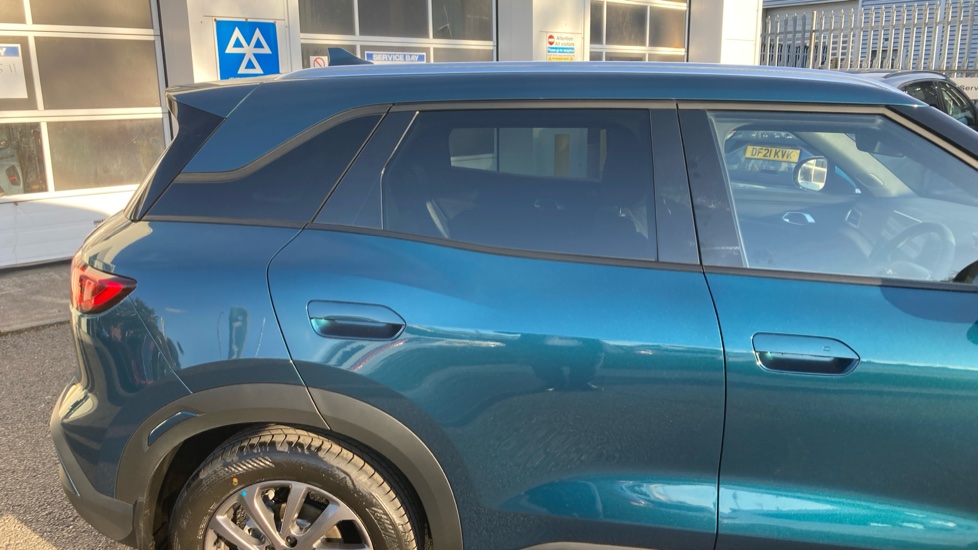 BYD Atto 2 1.5 DM-i 212 Boost 5dr Auto Hatchback - Image 39